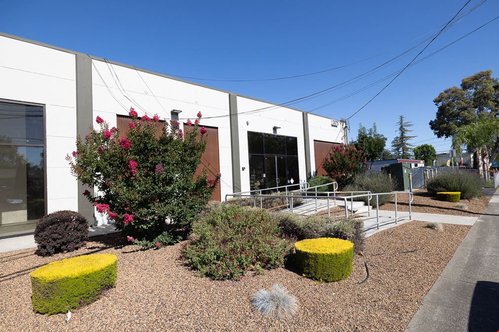 3075 Coffey Lane, Suite B