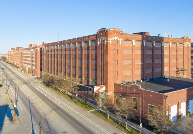 Preview of Industrial space for Rent at 1919 W Pershing Rd