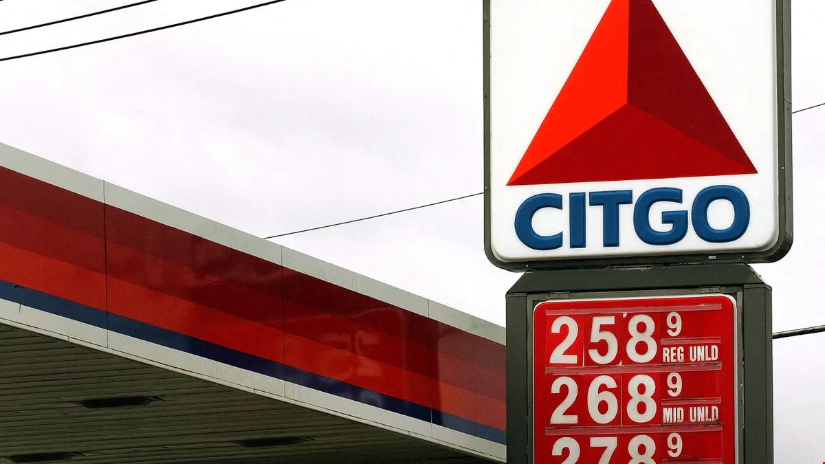 (7.4% CAP RATE) TAMPA BAY CITGO W/ GO MARET C-STORE (20-YEAR NNN LEASE)!
