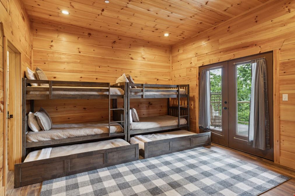 18 Unit Cabin Portfolio
