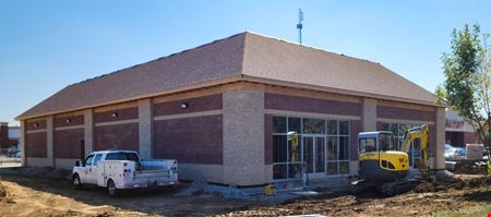 Preview of commercial space at 5588-5590 N Hamilton Rd