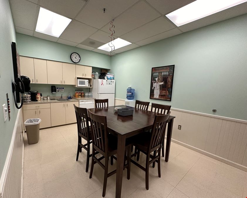 Mason Commerce Park | Office-Based Surgery Center