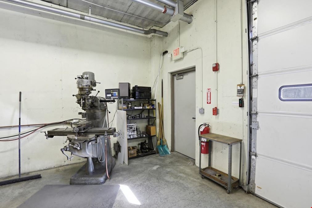 1,500sf Industrial Space for Lease at Rowley Business Park