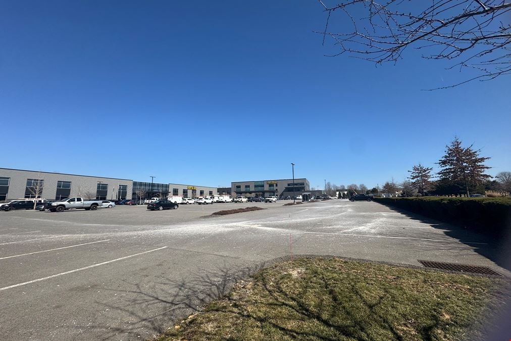225 Perry Hwy