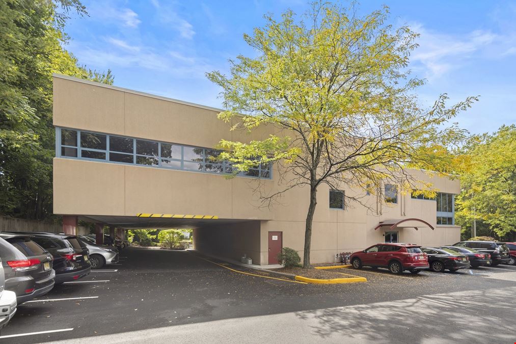 265 Ackerman Ave