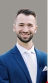 broker