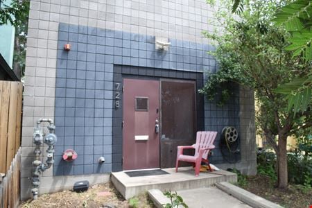 Preview of commercial space at 728 Lipan St