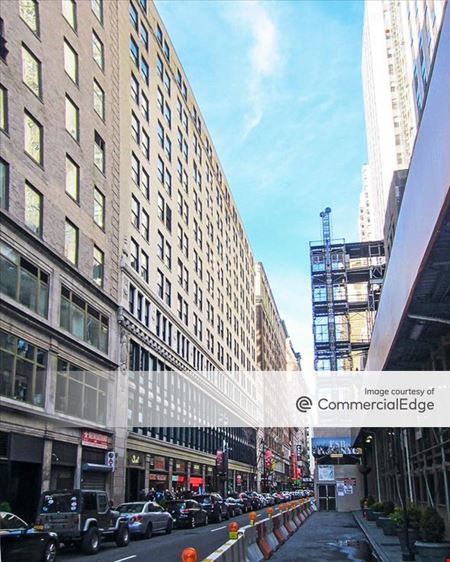 Preview of Retail space for Rent at 10 West 33rd Street