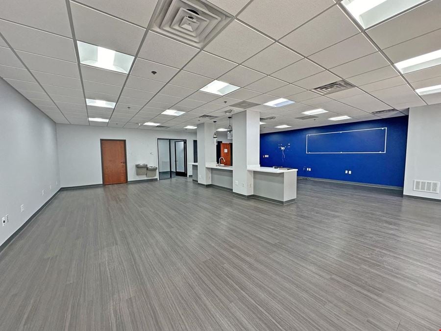 Downtown Ground Floor Retail Space - Hollister Bldg.