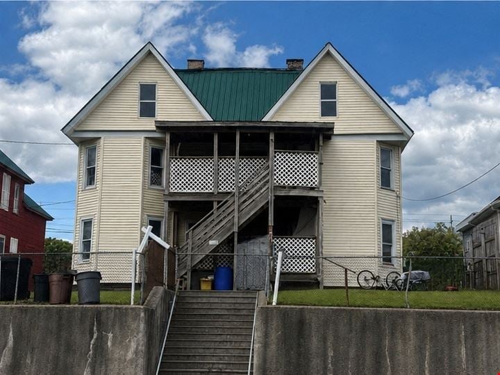 99 Robinson Street