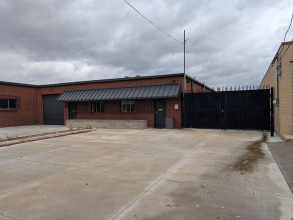 Preview of Industrial space for Rent at 4950 Niagara St