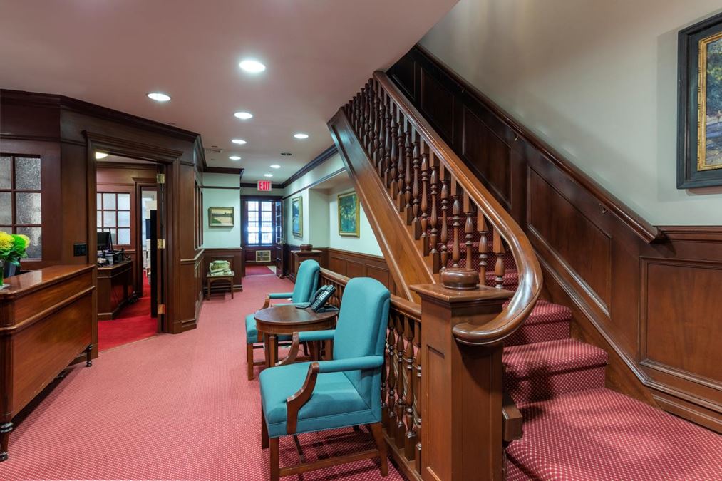 115 East 69th Street