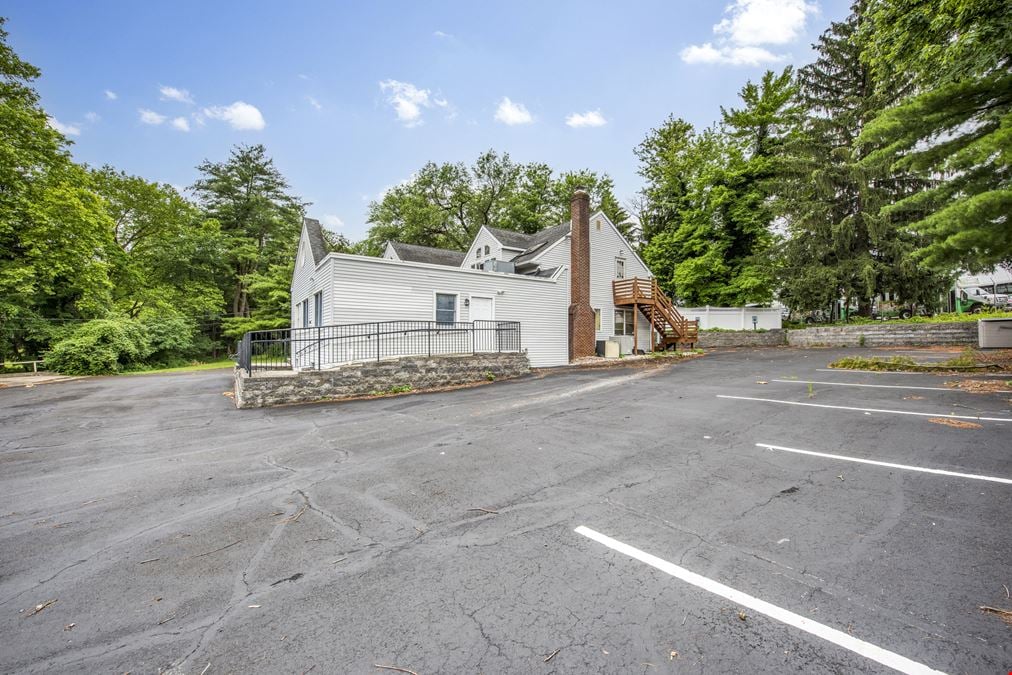 724 Fitzwatertown Rd