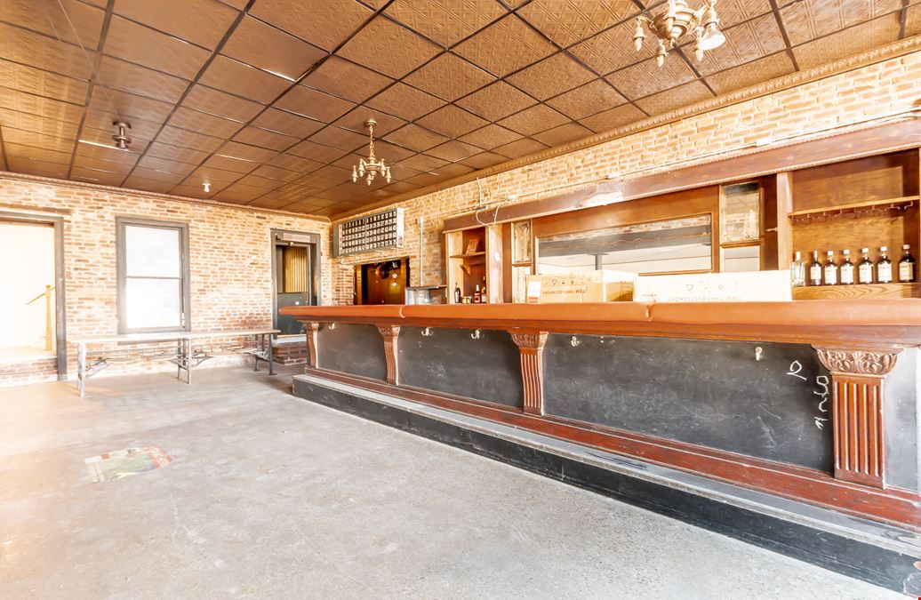 Restaurant / Bar / Event Venue at the Gateway to NuLu