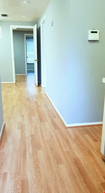 Gorgeous Affordable Office Suite!