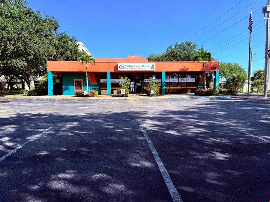 130 SE Entrada Avenue, Port St. Lucie FL, 34952