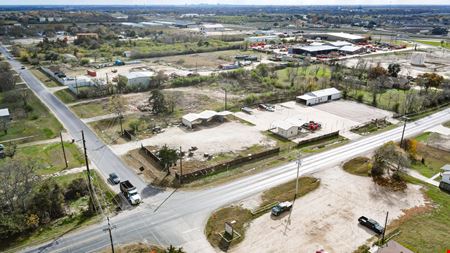 Preview of commercial space at 3201 Clarks Ln