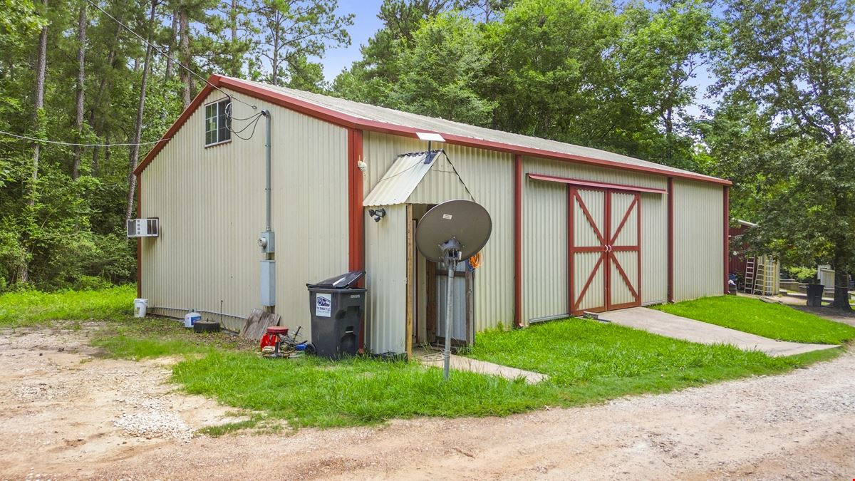 Prime Interstate-Frontage Commercial Tract – ±8.8 Acres with 3 Income Producing Building