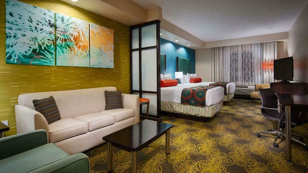 Best Western Premier Ashton Suites Hotel-Willowbrook-Houston-Texas