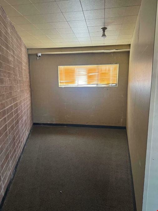 Dunlap Drive - Offices (Old Coke Bldg.)