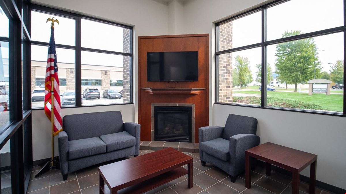 Professional Office Sublease Opportunity