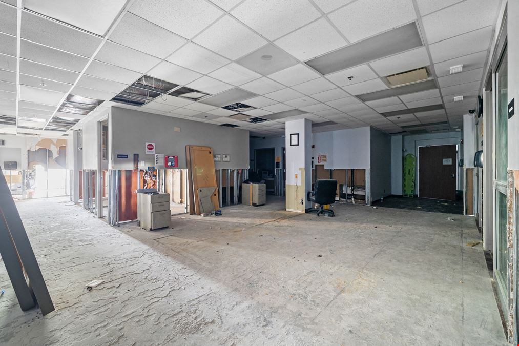 High-Visibility Medical Office/Commercial Site on FM 2920 – Prime Spring Location with Exceptional Exposure