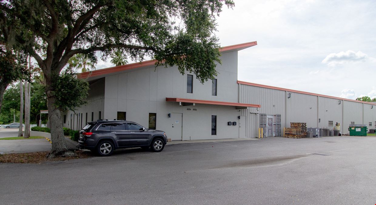 3,900 SF - 9,900 SF Warehouse / Flex on Recker Hwy