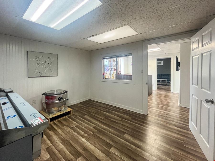 3606 Tabor Road