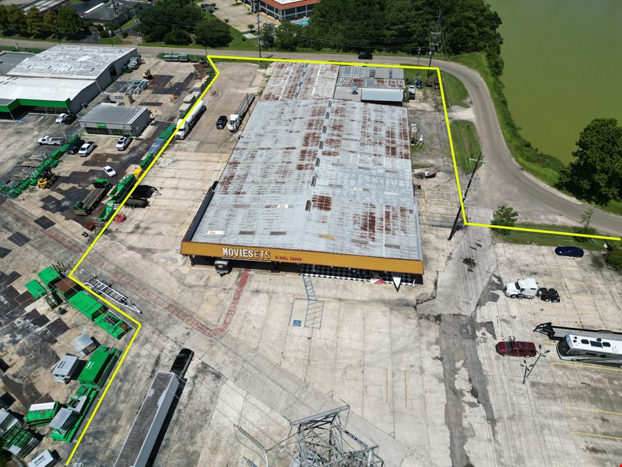 Industrial Building w/500' of Frontage on I-10