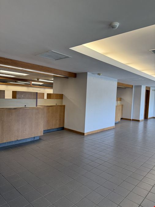 Former Santander Bank For Sale or Lease