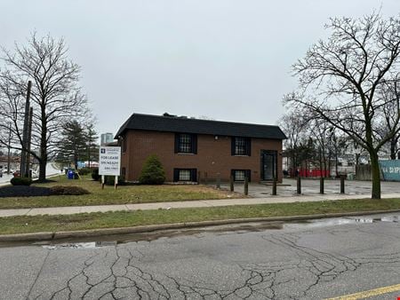 Preview of commercial space at 5 Hickory Street E