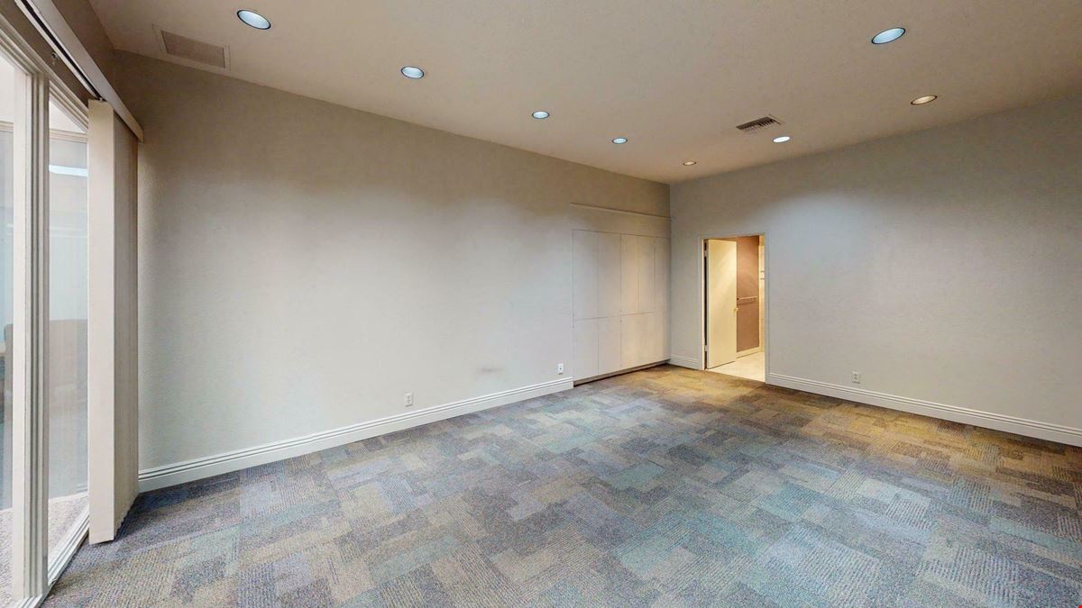 13722 S Harvard Pl