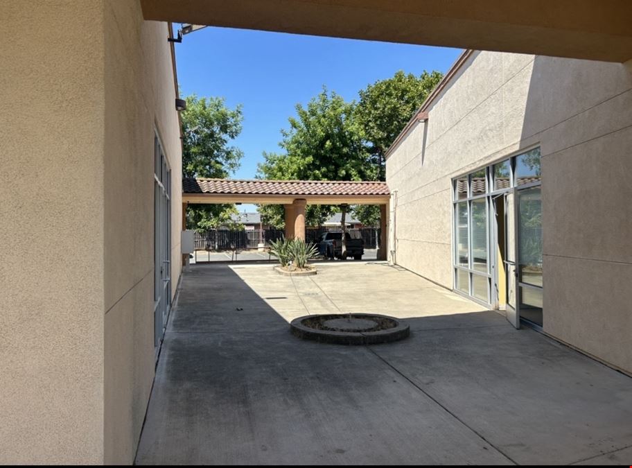 6680 Stockton Blvd