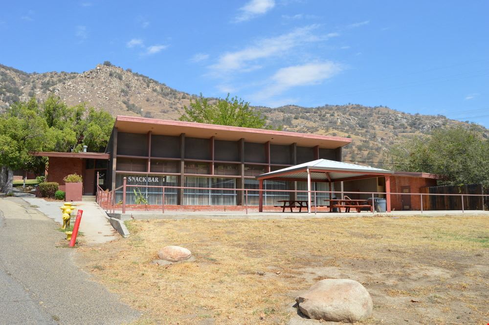 Flexible Office, Assembly, Hospitality & Specialty-Use Spaces | Springville, CA