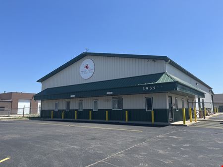 Preview of Industrial space for Rent at 3939 W Harry St