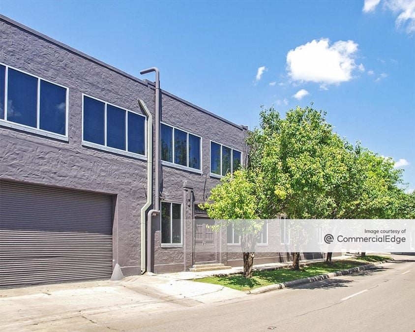 816 Camaron Road