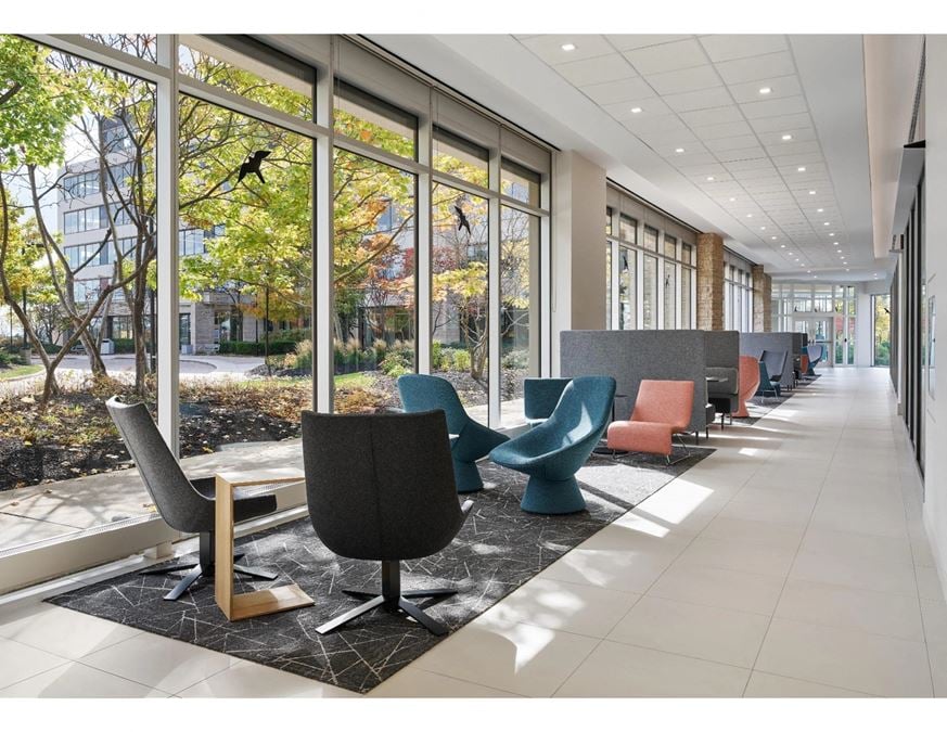 1855 Buckhorn Gate (Creekside Corporate Centre)
