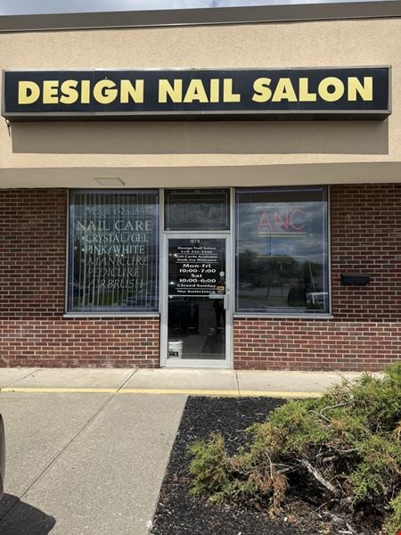 Preview of Retail space for Rent at 1879 Altamont Avenue