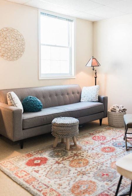 Preview of commercial space at 828 Dulaney Valley Road