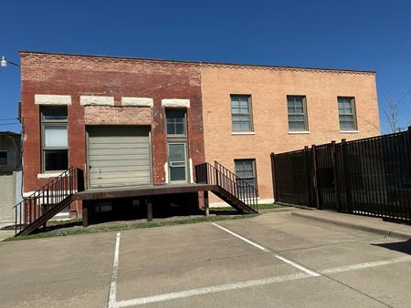 Preview of commercial space at 4027 Main St