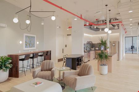 Preview of commercial space at 860 Broadway