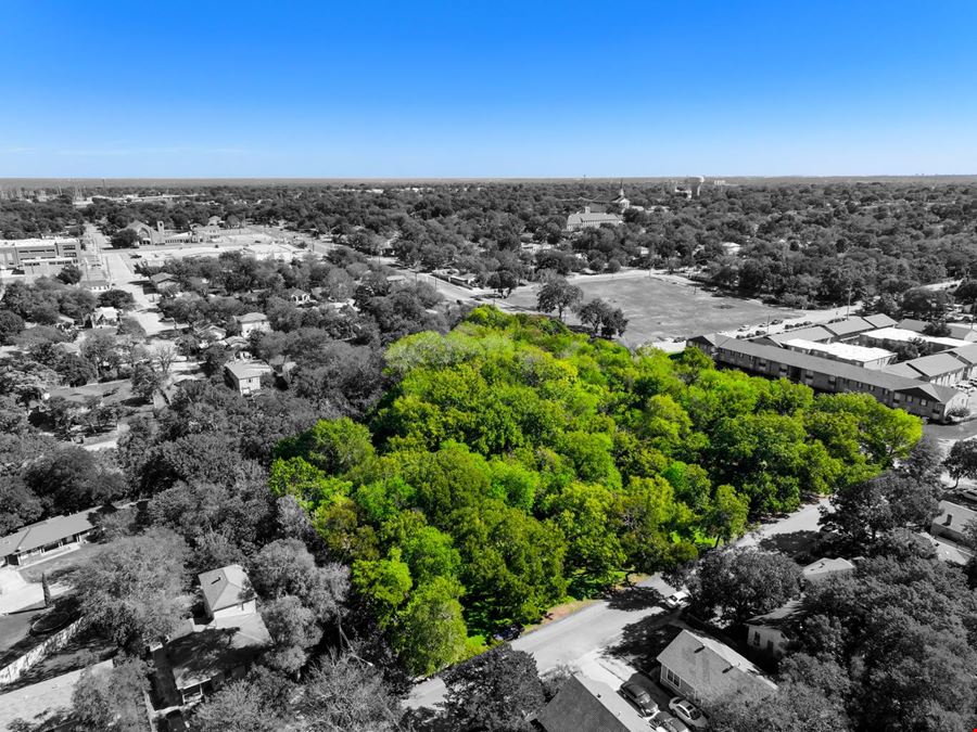 Land for Sale Just Off I-35E in Dallas