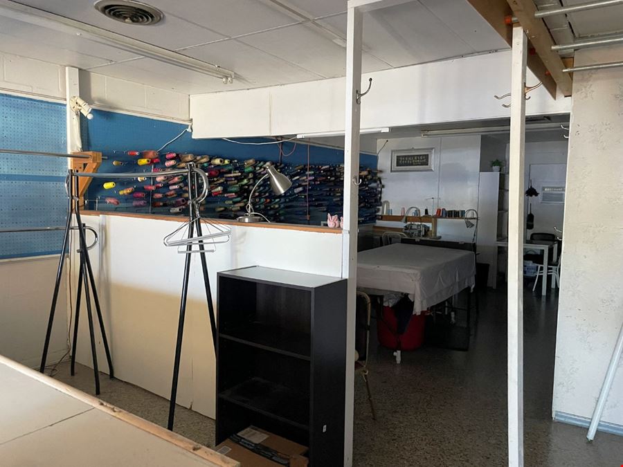 Tallahassee Retail for Lease on S Magnolia Dr.