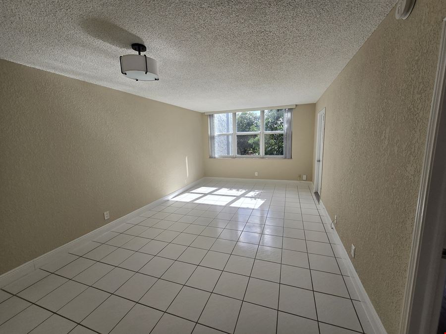 9461 Evergreen Place