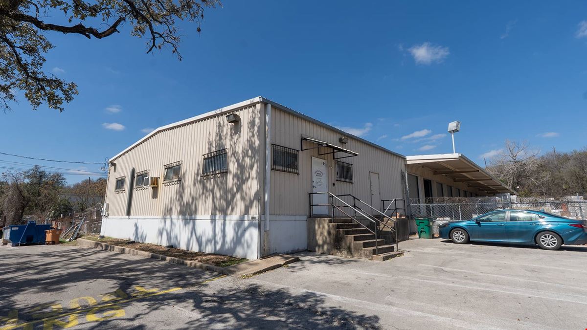 2900 Oak Springs Drive