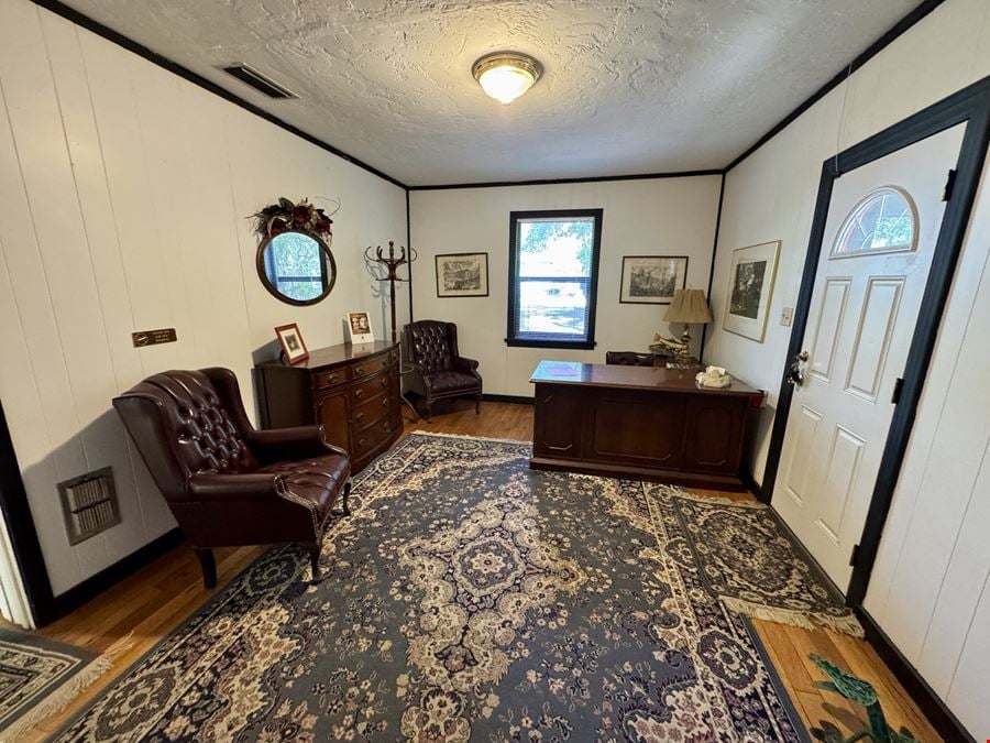 Existing Office with Multifamily Potential | Residential-Style Layout
