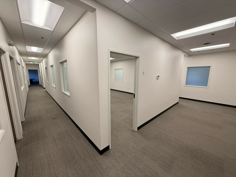 3904 E. Flamingo Ave.