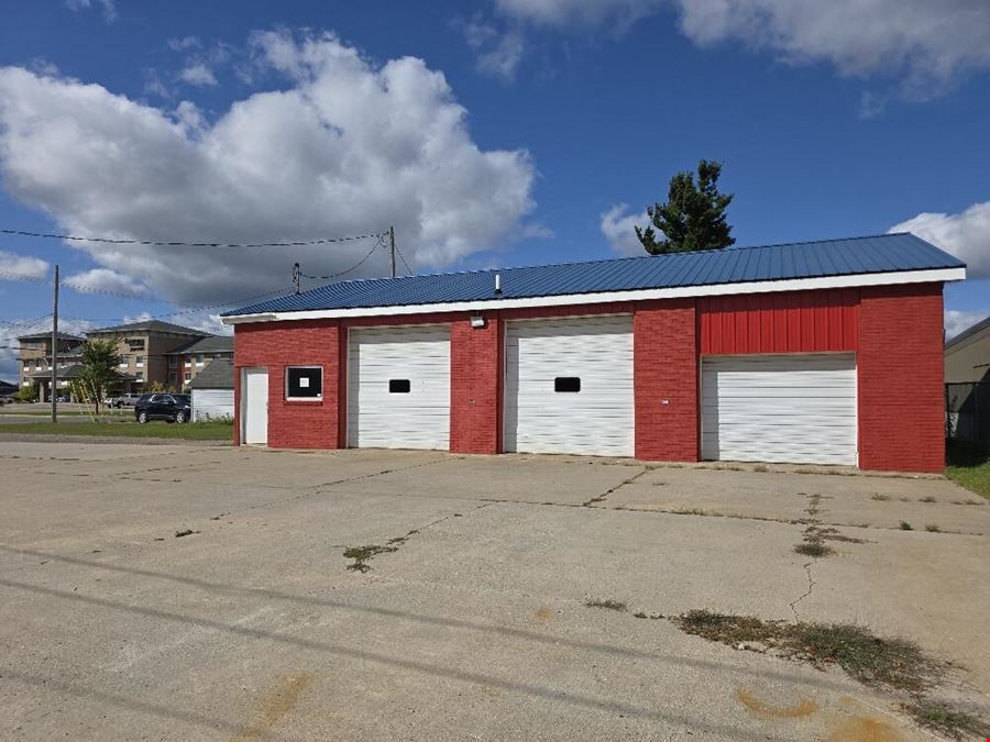118 1/2 N Ohio Avenue, Gaylord, MI, 49735