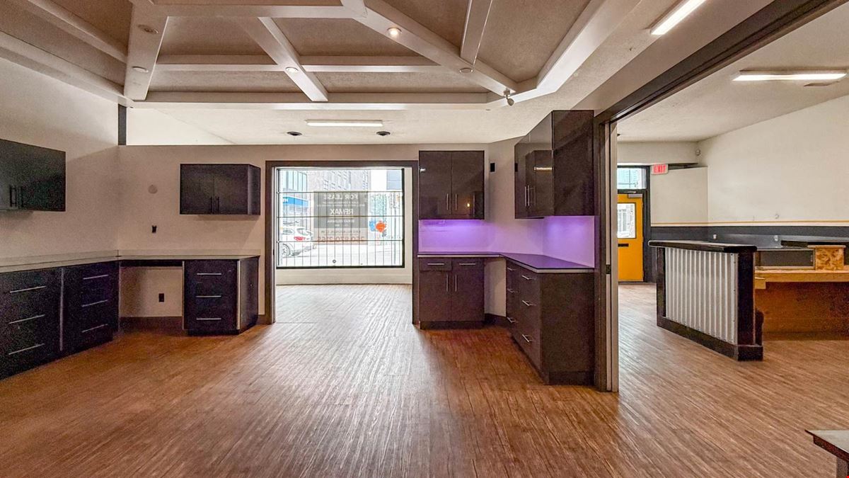 Well Positioned Commercial Unit