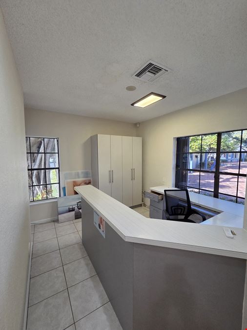 1250 S Federal Hwy, Suite 101